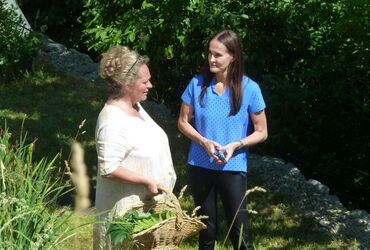 Maggie Entenfellner im Gespräch mit Petra Riedl-Mandak.
